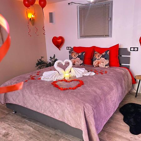 Bioty Chill & Spa Le Blanc-Mesnil Εξωτερικό φωτογραφία