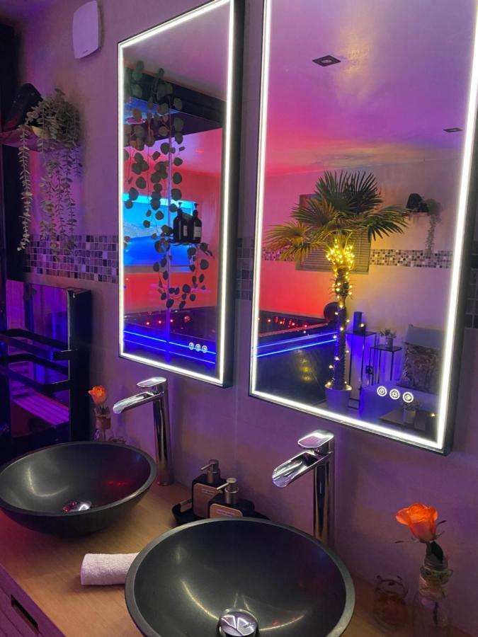Bioty Chill & Spa Le Blanc-Mesnil Εξωτερικό φωτογραφία